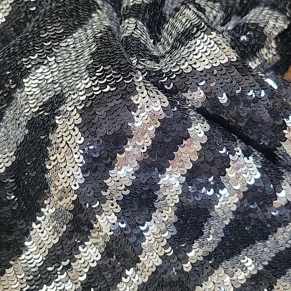 CELINE SILK SEQUINED MINI - Picture 4 of 10